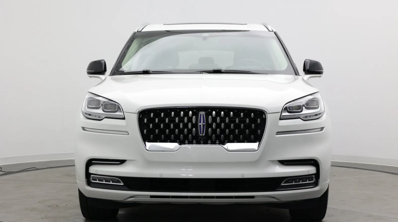 Lincoln Aviator photo 2