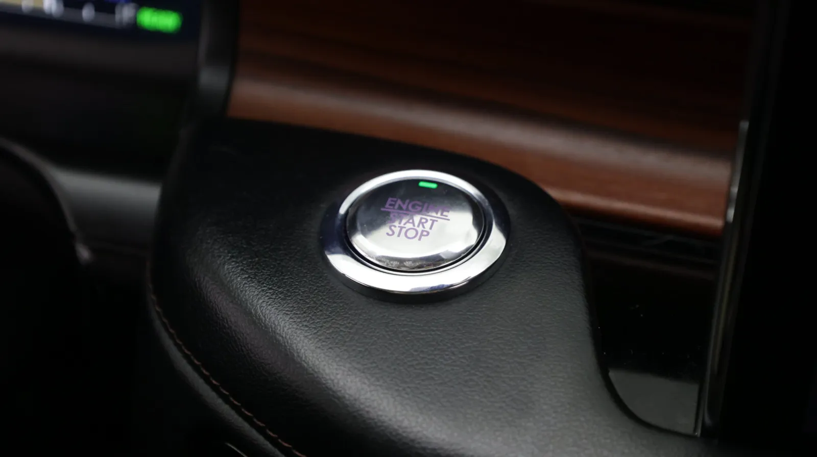 Lincoln Aviator photo 30