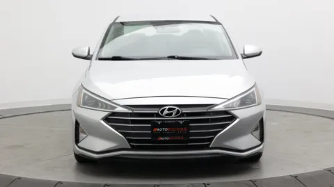 Photos of 2020 Hyundai Elantra SE for sale in Jacksonville, FL at Auto Boutique Florida