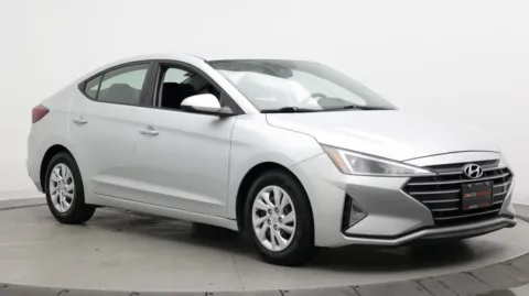 Another view of 2020 Hyundai Elantra SE for sale in Jacksonville, FL at Auto Boutique Florida