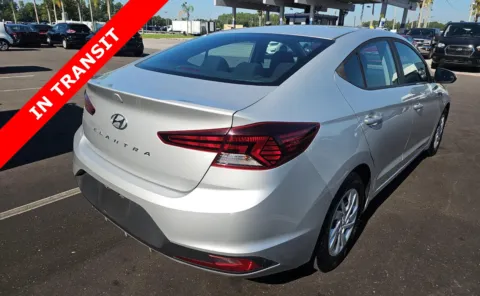 More photos of 2020 Hyundai Elantra SE at Auto Boutique Florida, FL
