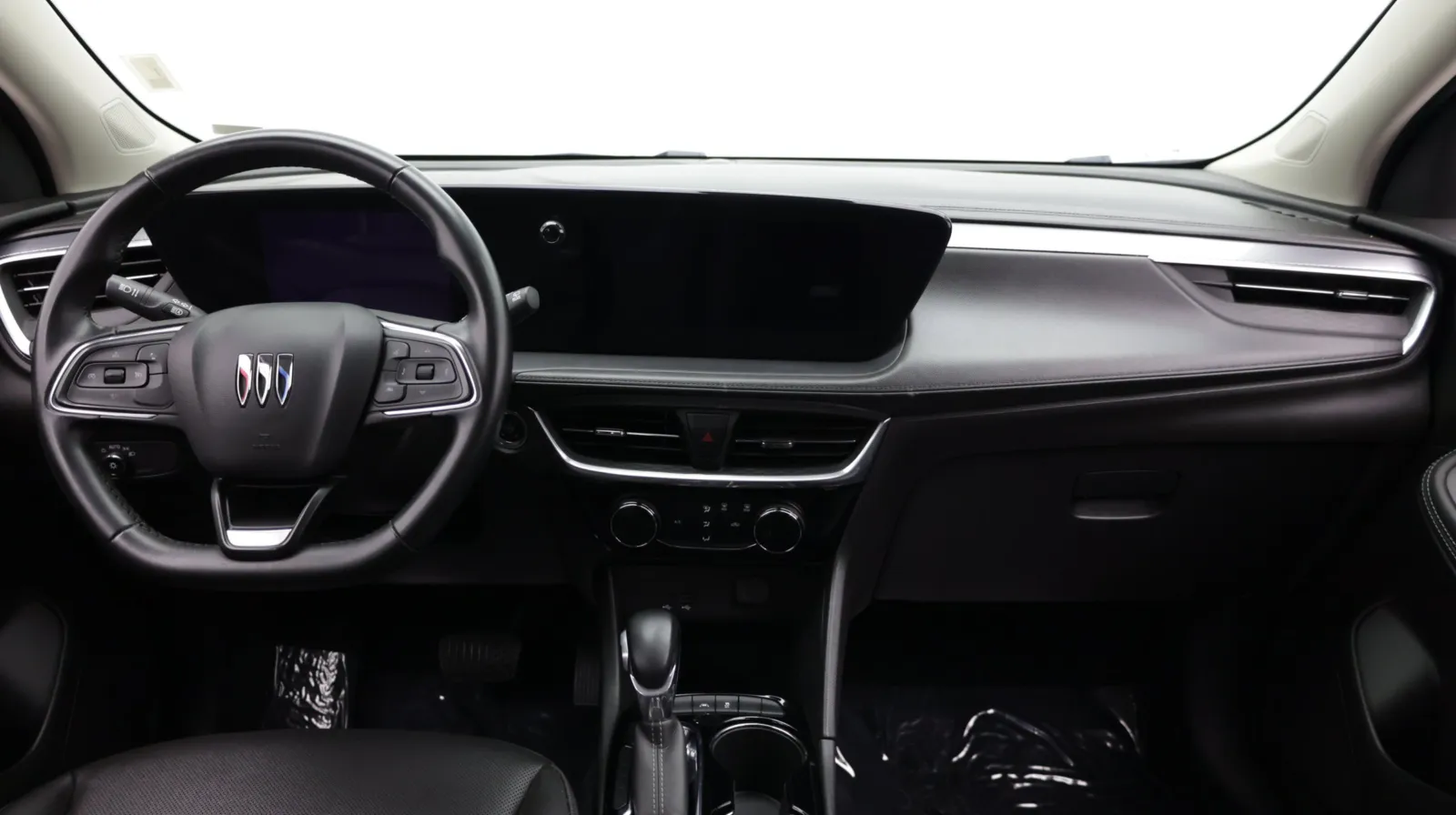 Buick Encore GX photo 28