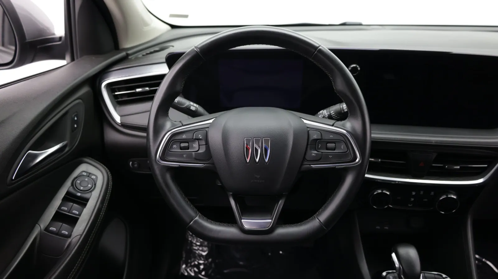 Buick Encore GX photo 26