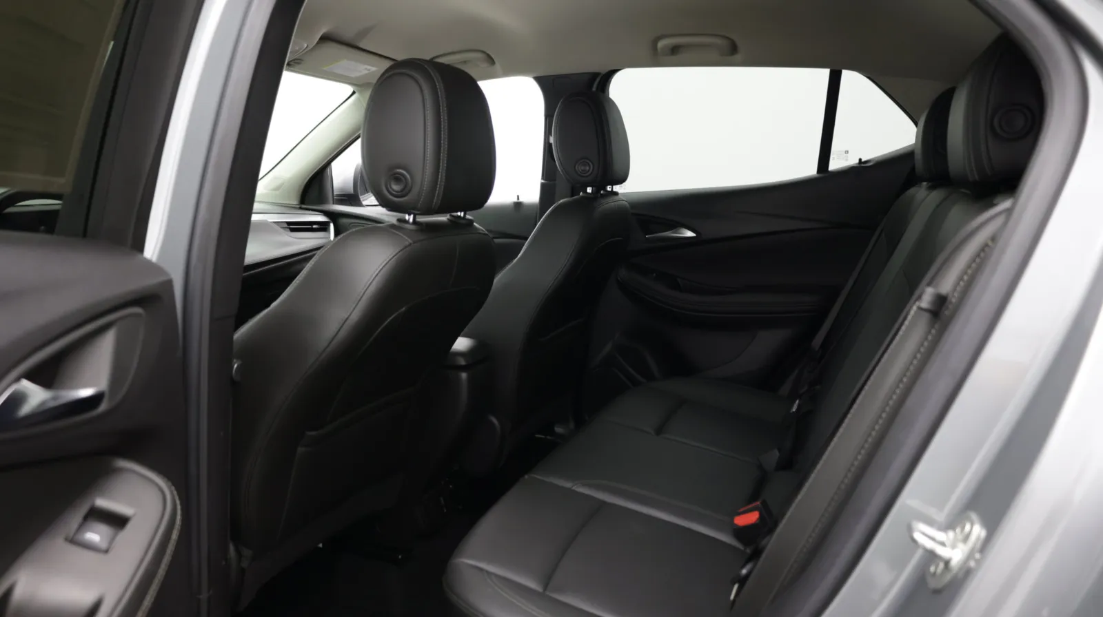 Buick Encore GX photo 24