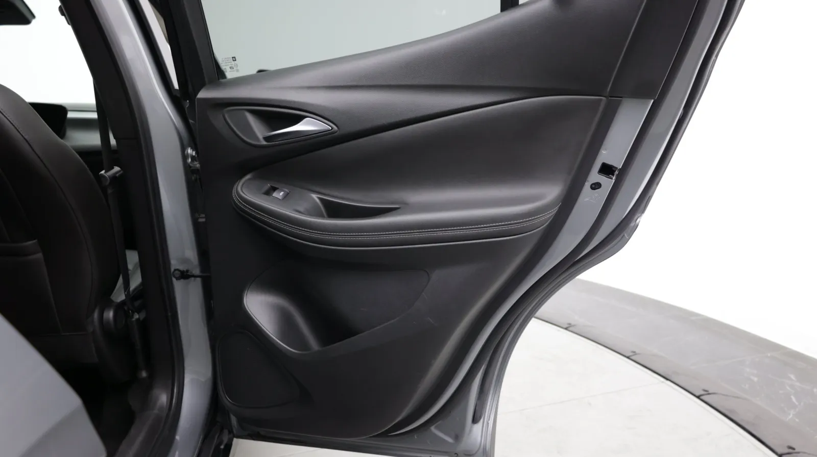 Buick Encore GX photo 31
