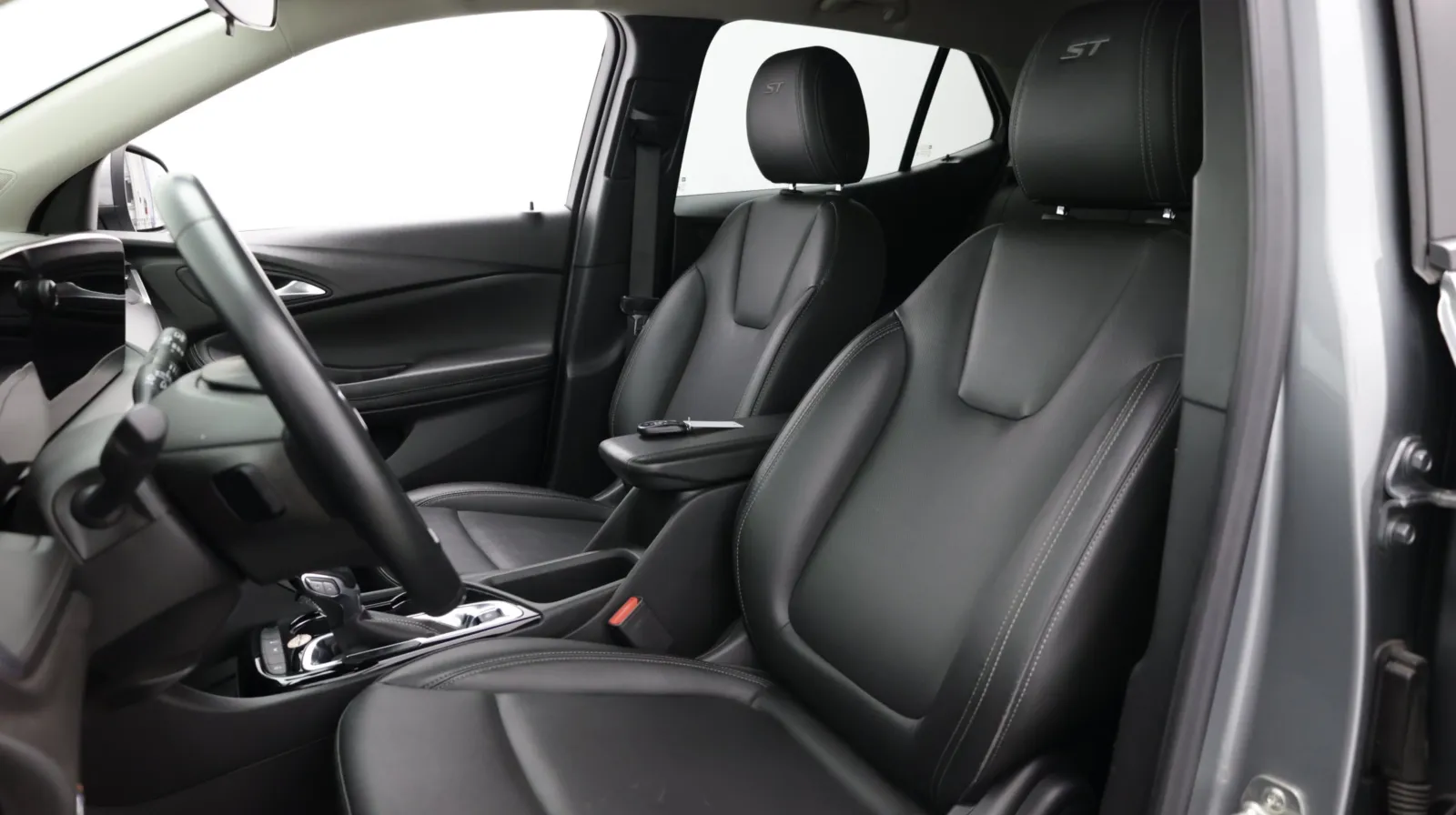 Buick Encore GX photo 15