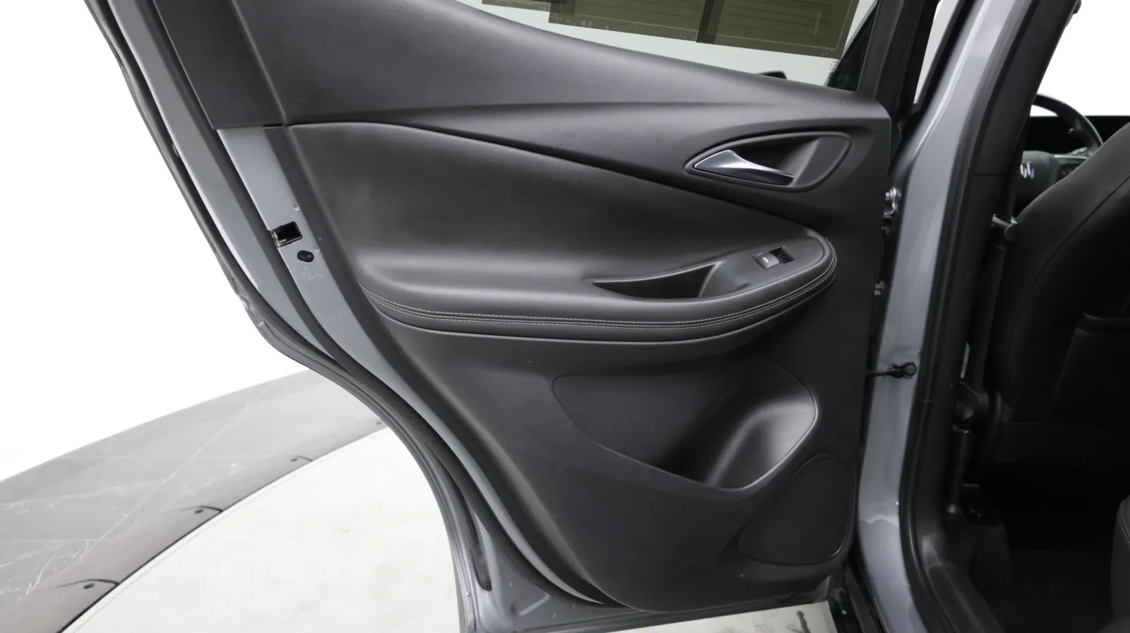 Buick Encore GX photo 25