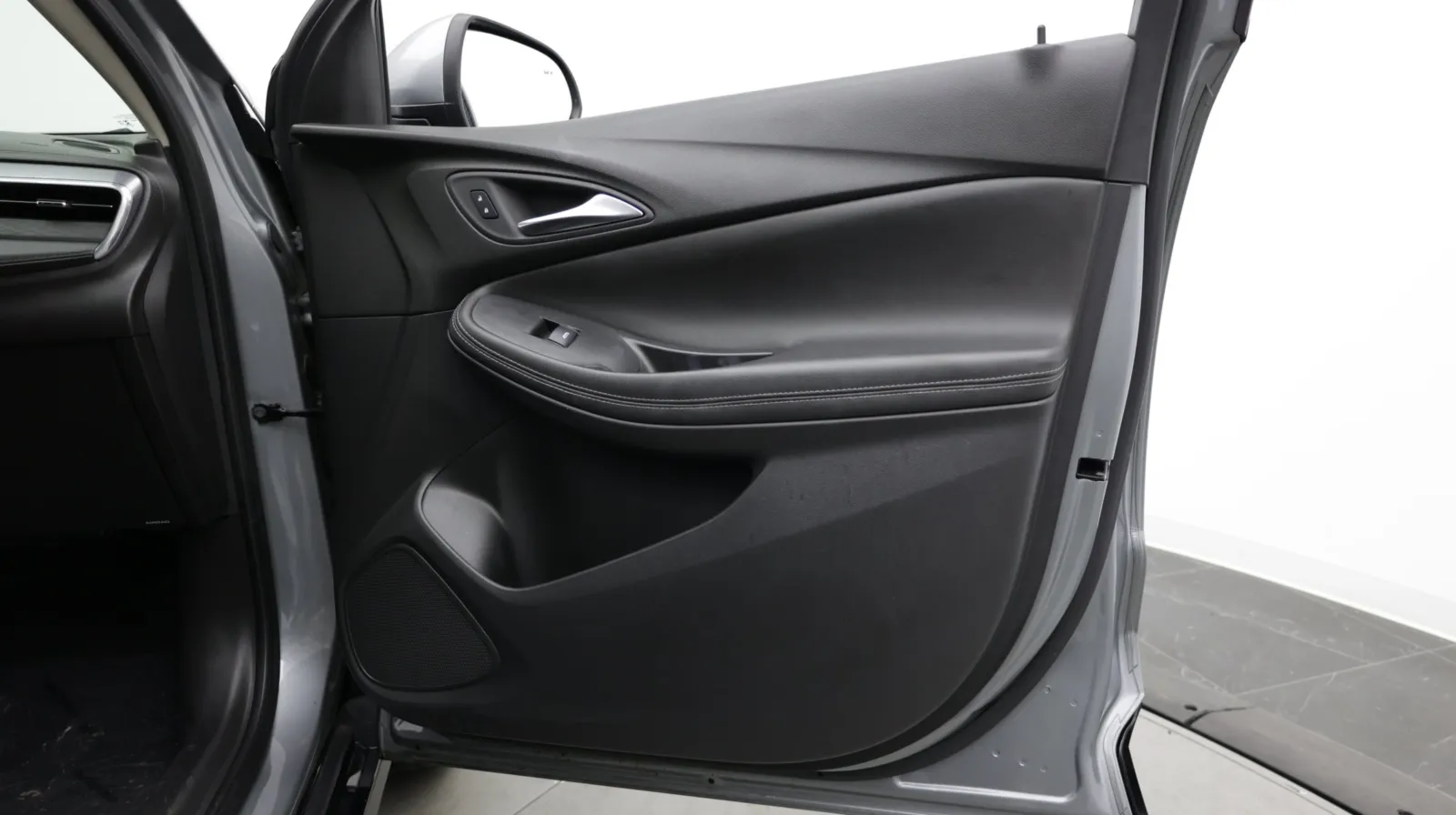 Buick Encore GX photo 33