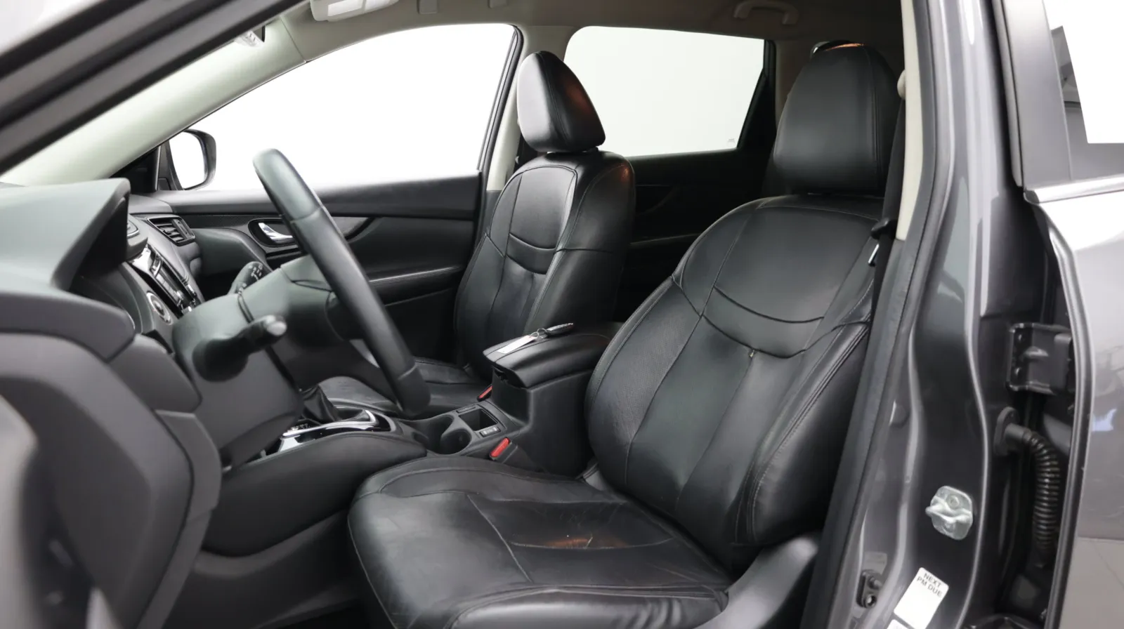 Nissan Rogue photo 15