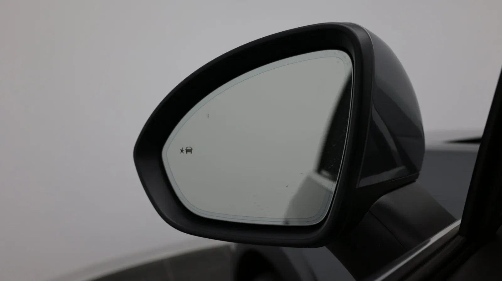 Buick Envision photo 14