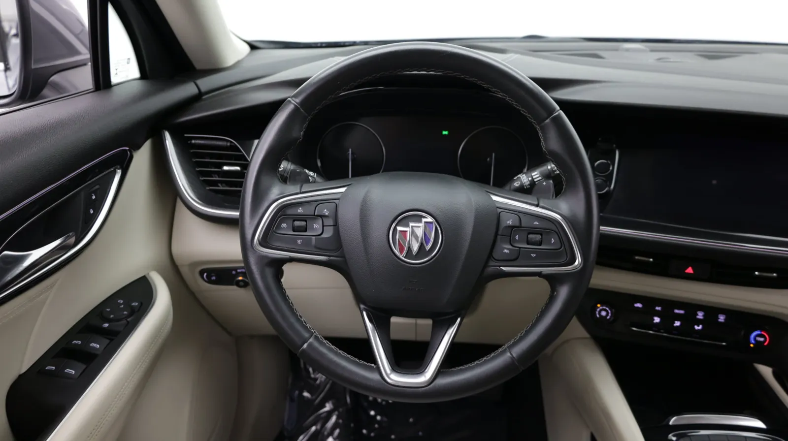 Buick Envision photo 28