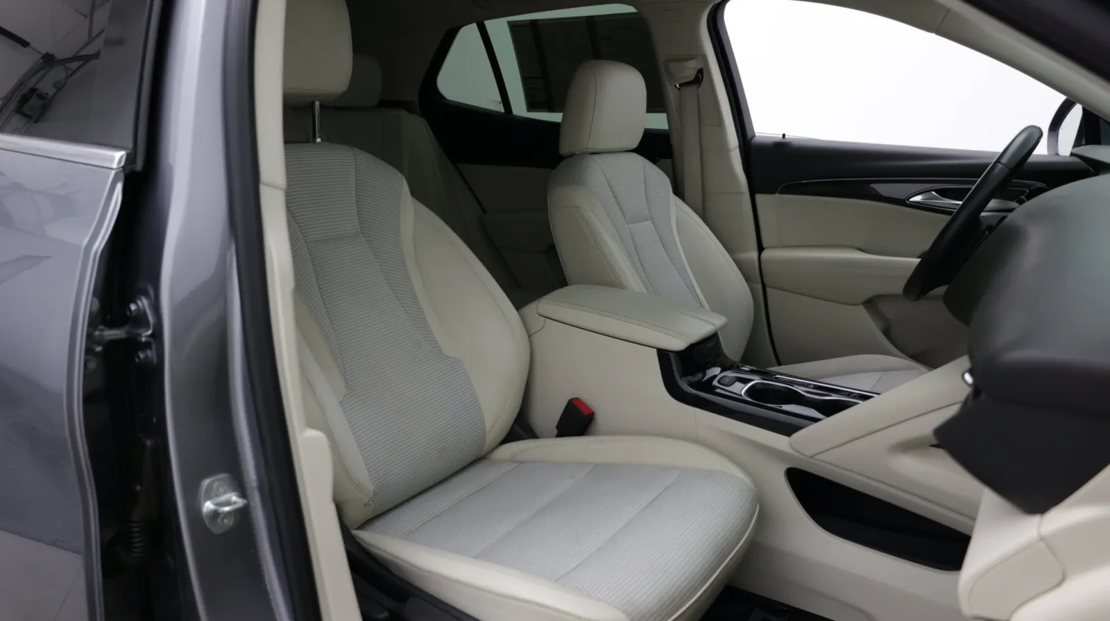 Buick Envision photo 38