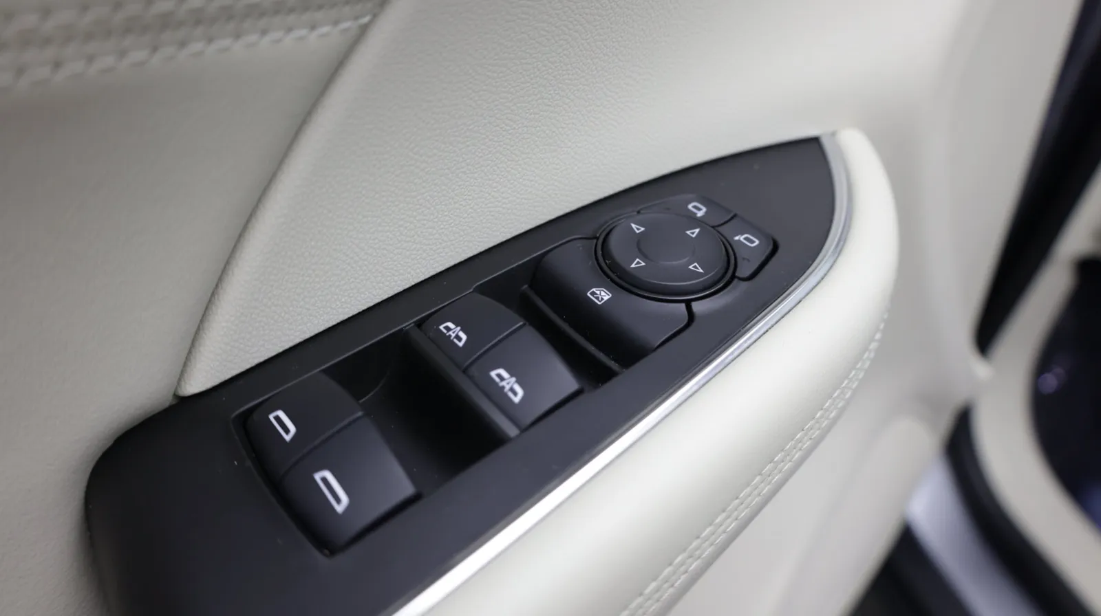 Buick Envision photo 13