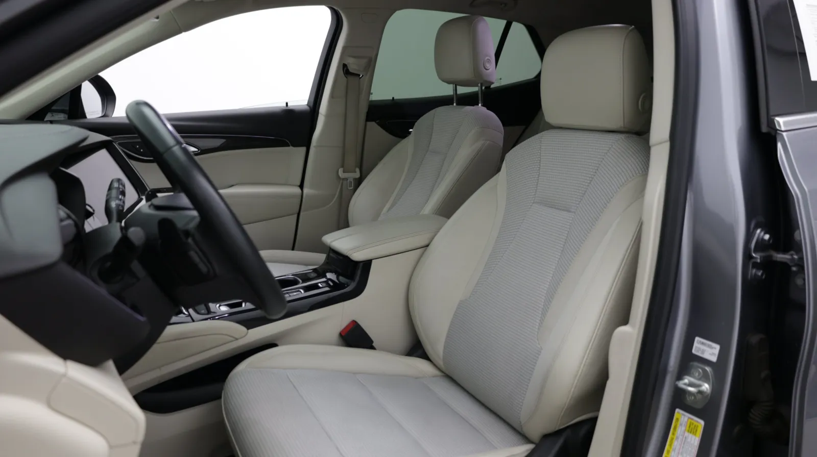 Buick Envision photo 16