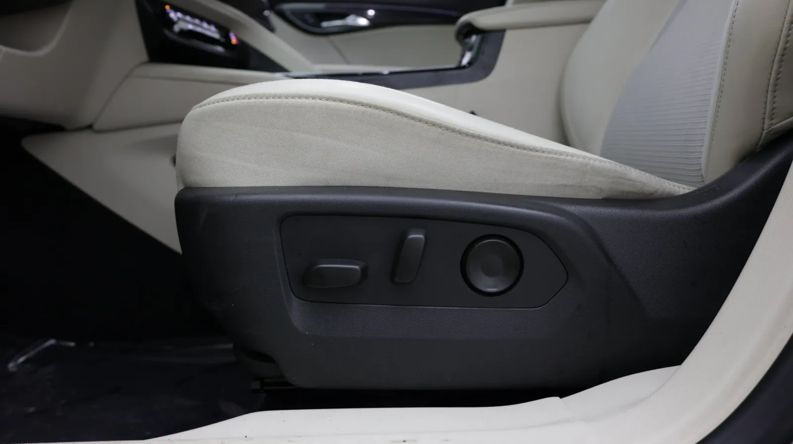 Buick Envision photo 15