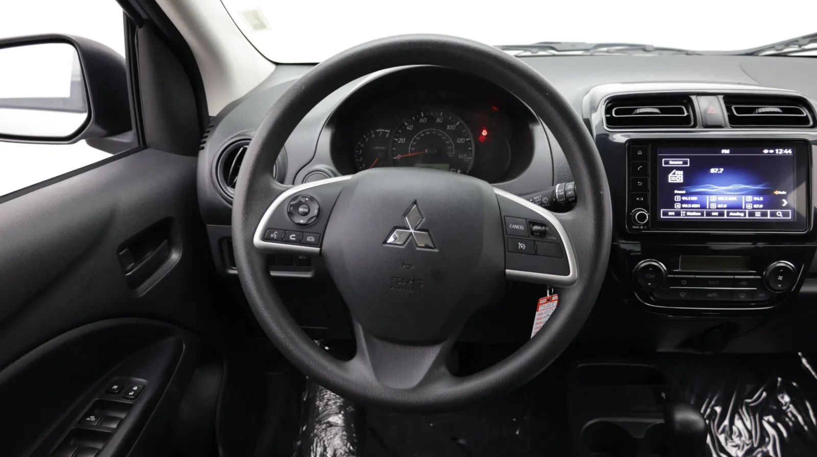 Mitsubishi Mirage photo 23