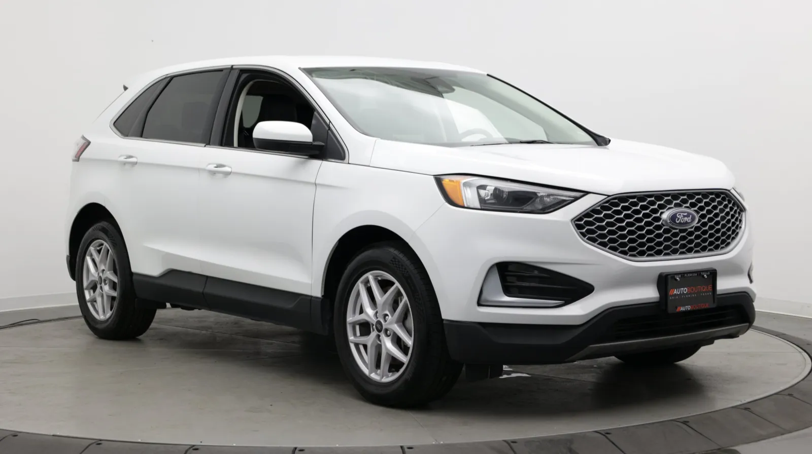 Ford Edge photo 3