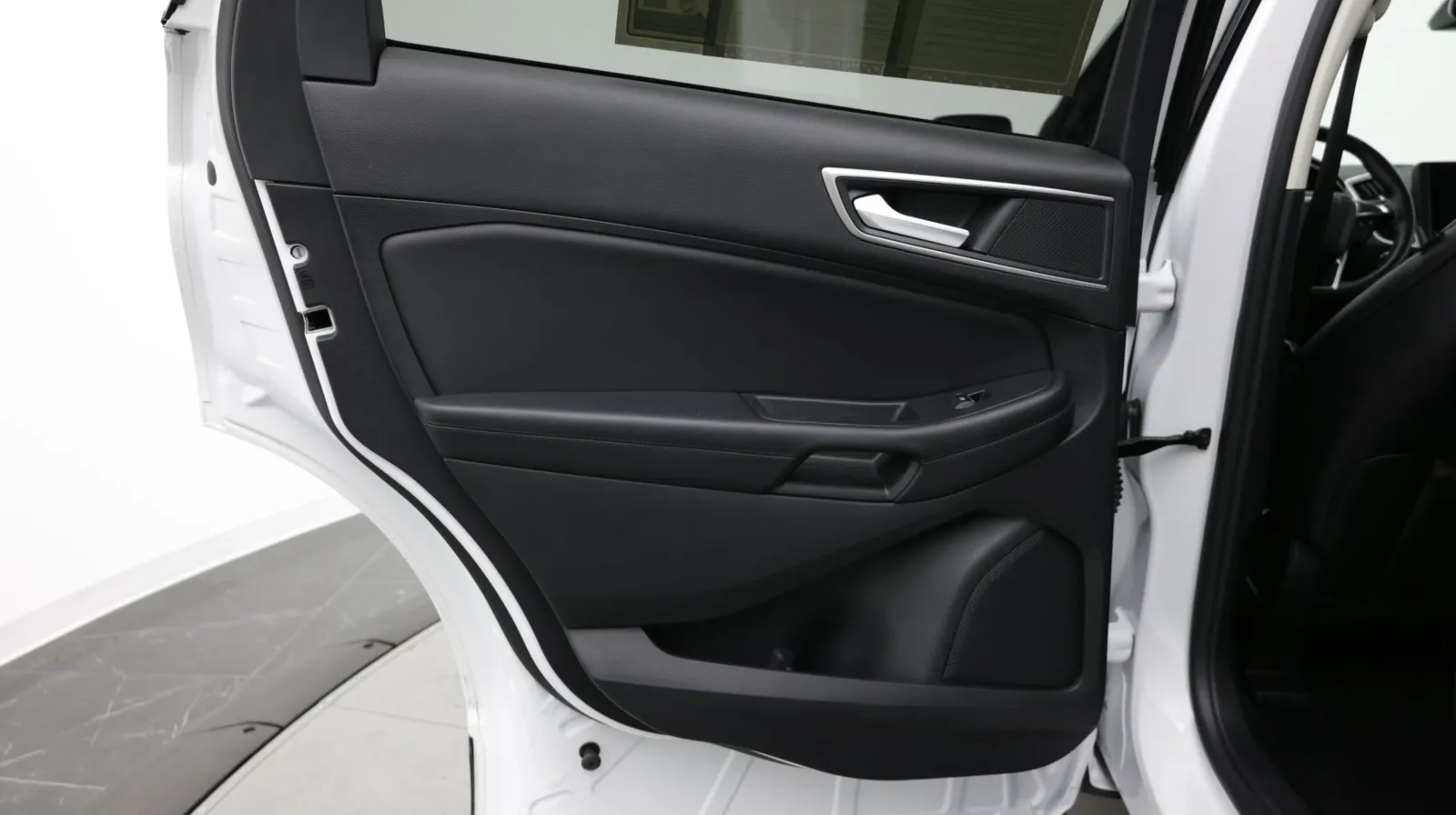 Ford Edge photo 26