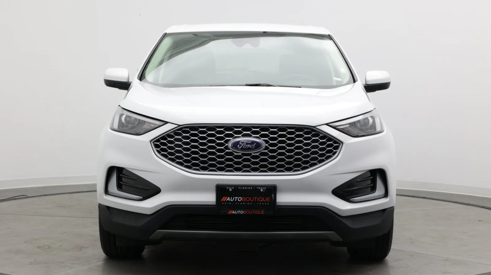 Ford Edge photo 2