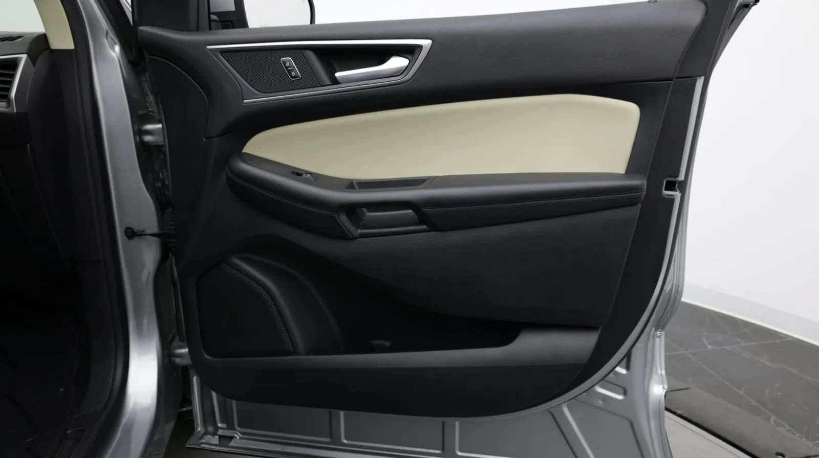 Ford Edge photo 32