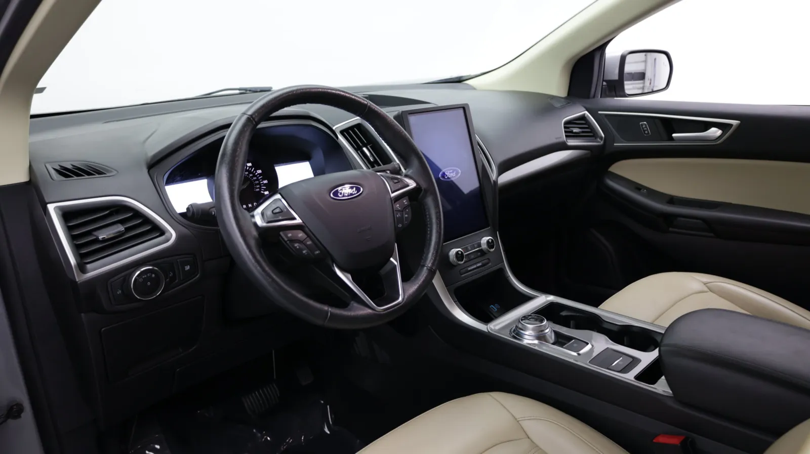 Ford Edge photo 12