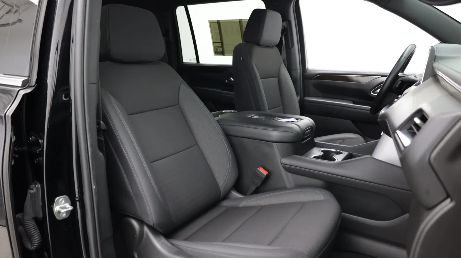 GMC Yukon XL photo 39