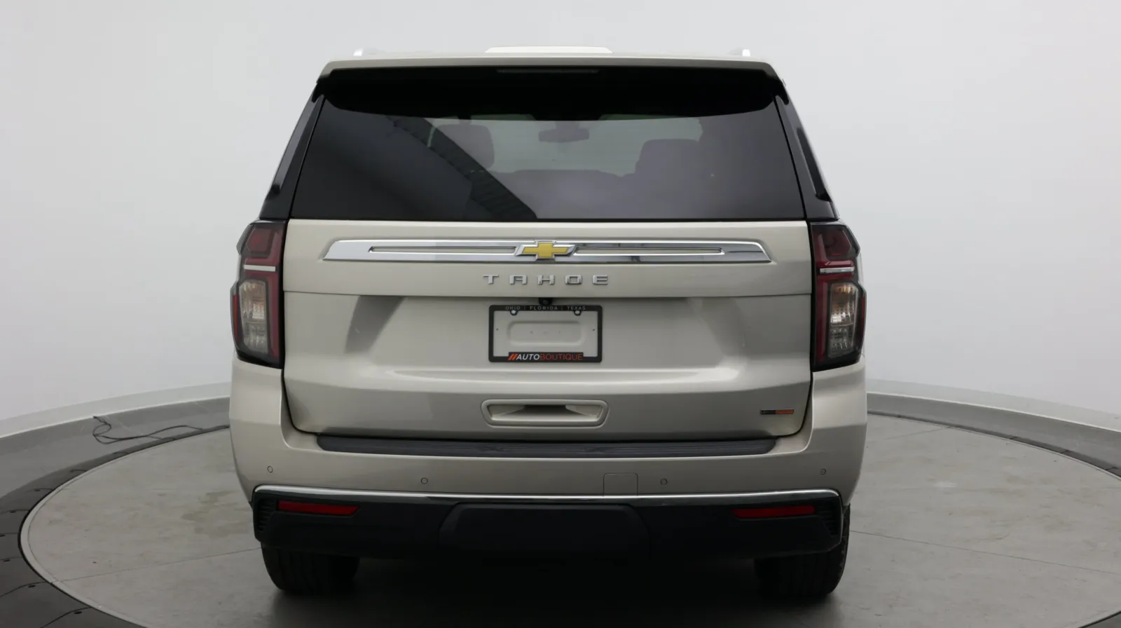 Chevrolet Tahoe photo 6