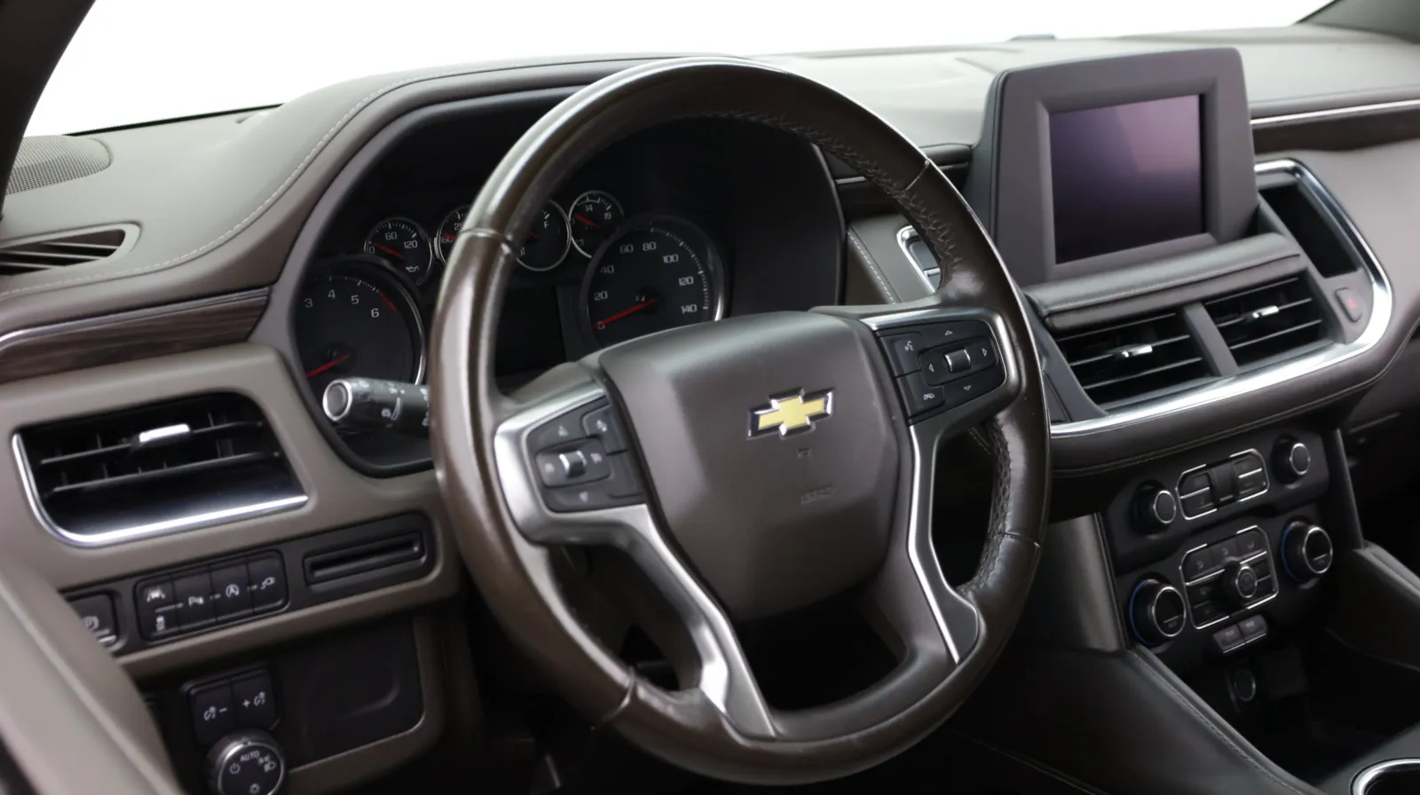 Chevrolet Tahoe photo 9