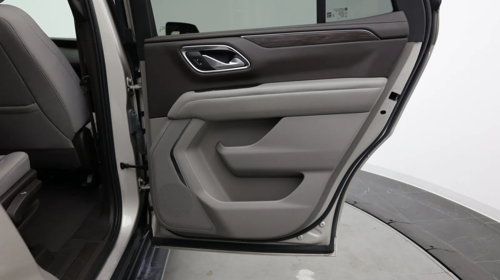 Chevrolet Tahoe photo 32