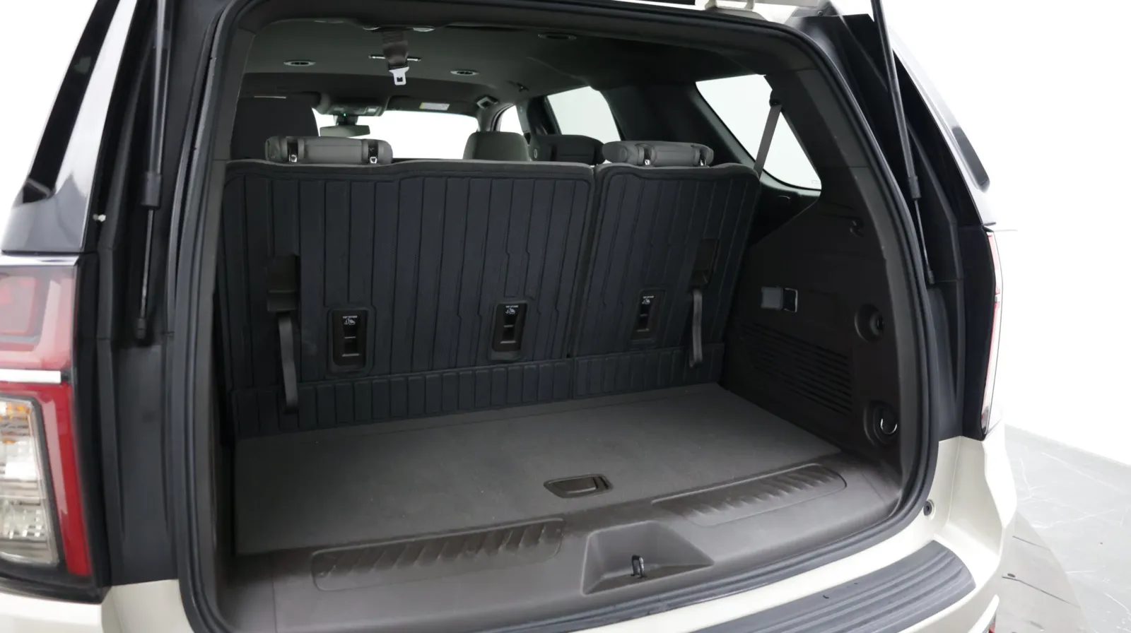 Chevrolet Tahoe photo 31