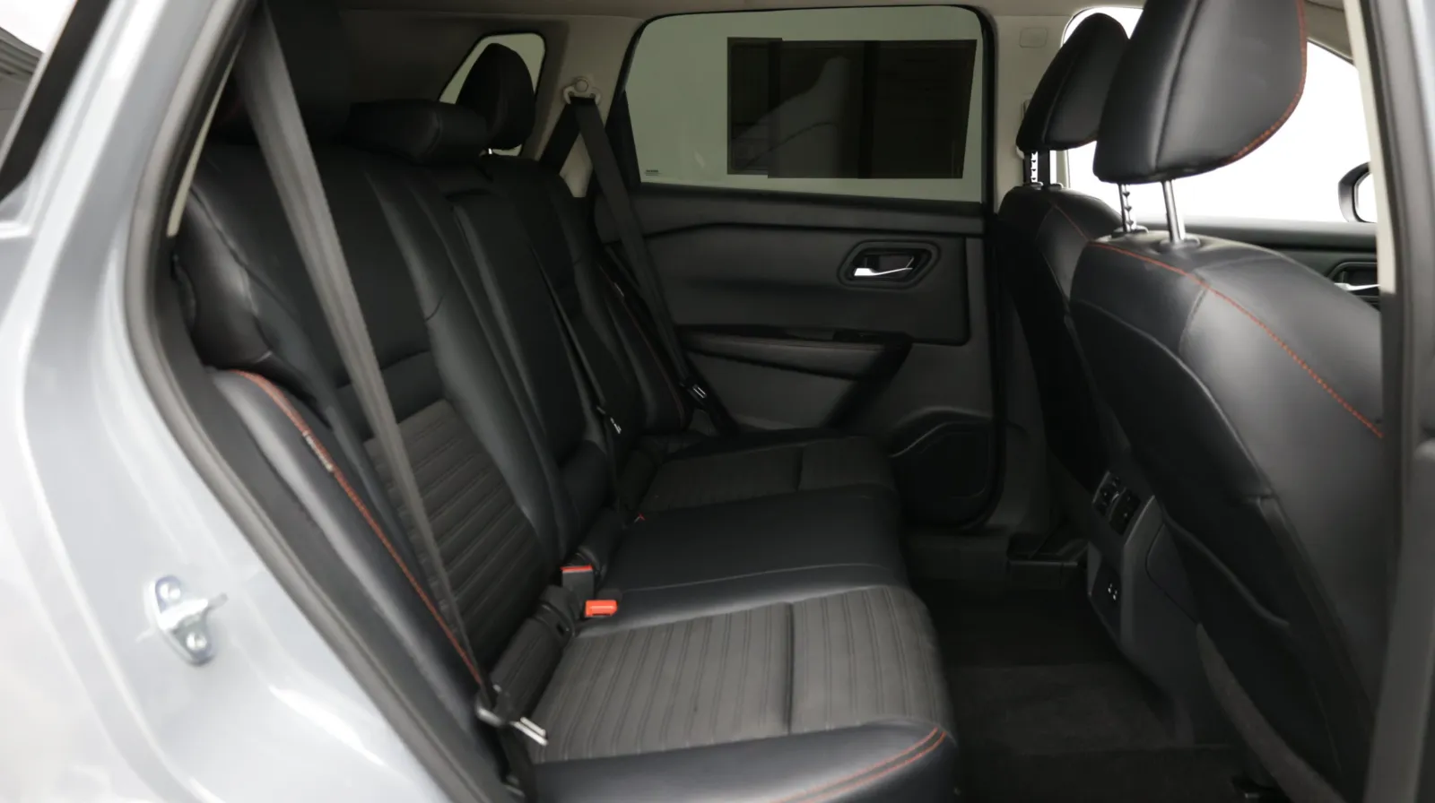 Nissan Rogue photo 38