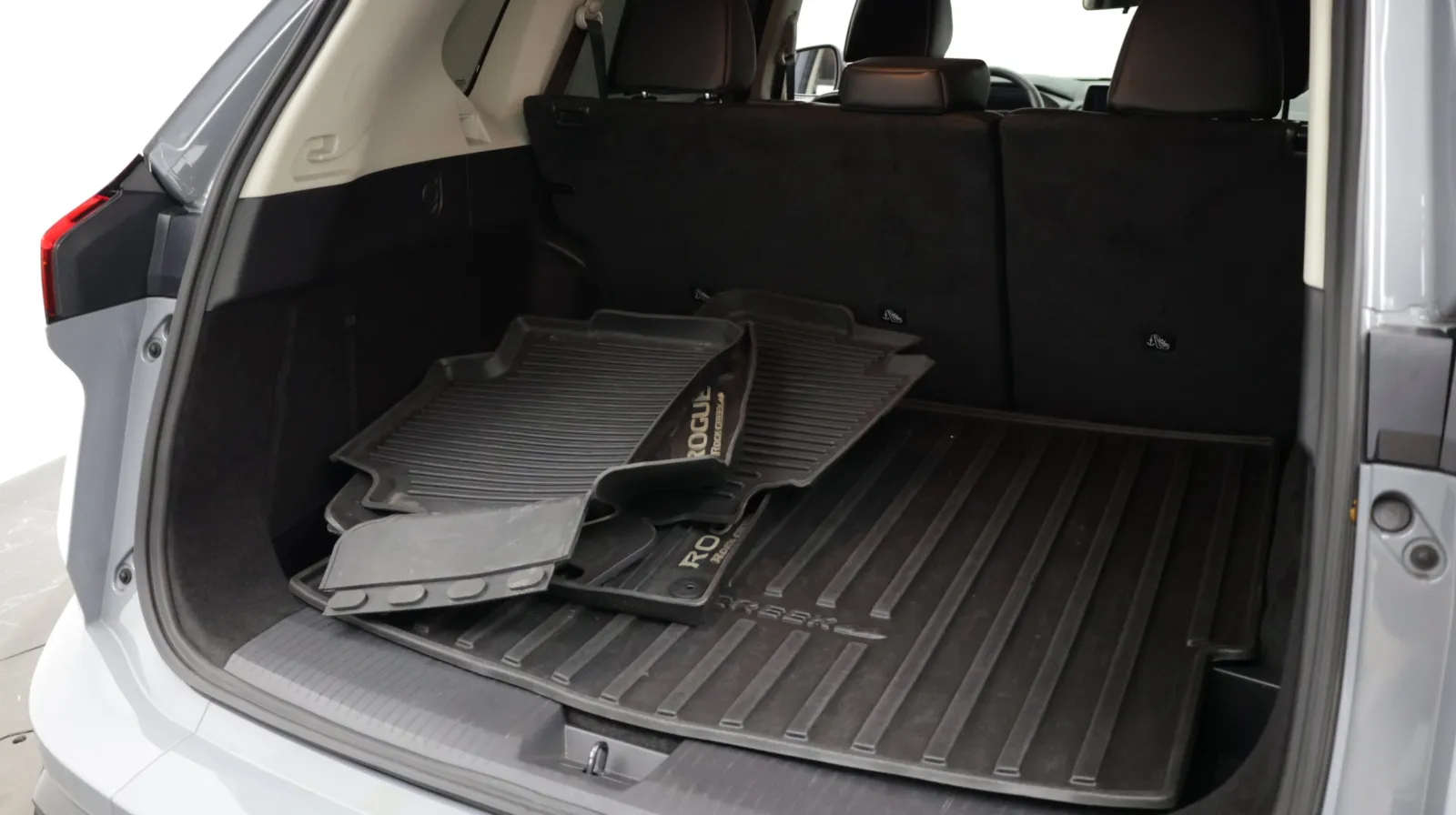 Nissan Rogue photo 35