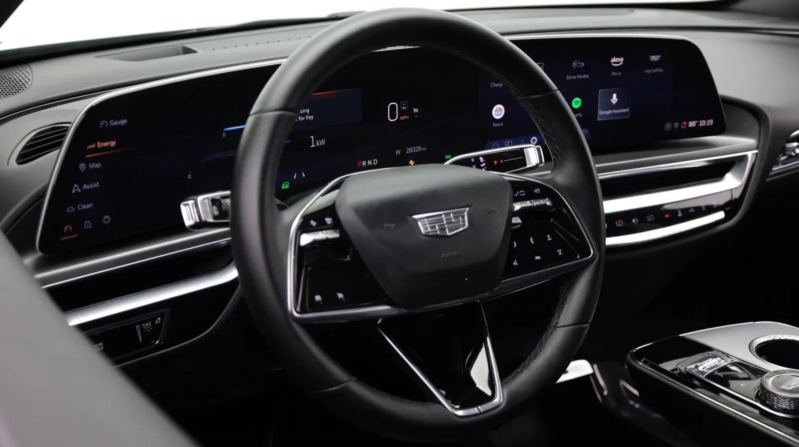 Cadillac Lyriq photo 9