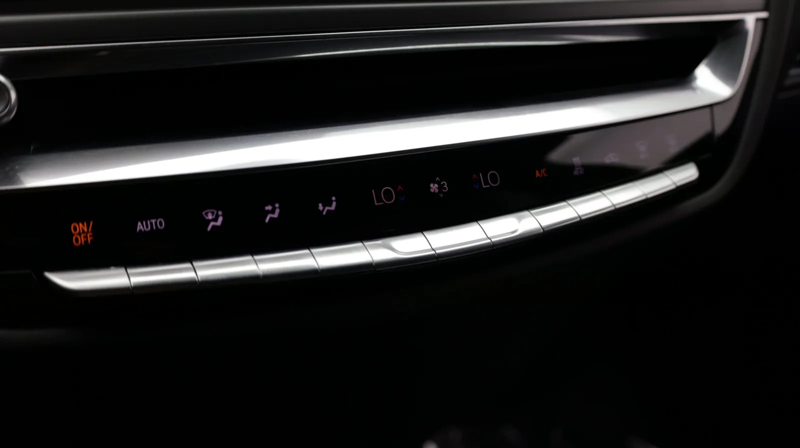 Cadillac Lyriq photo 20