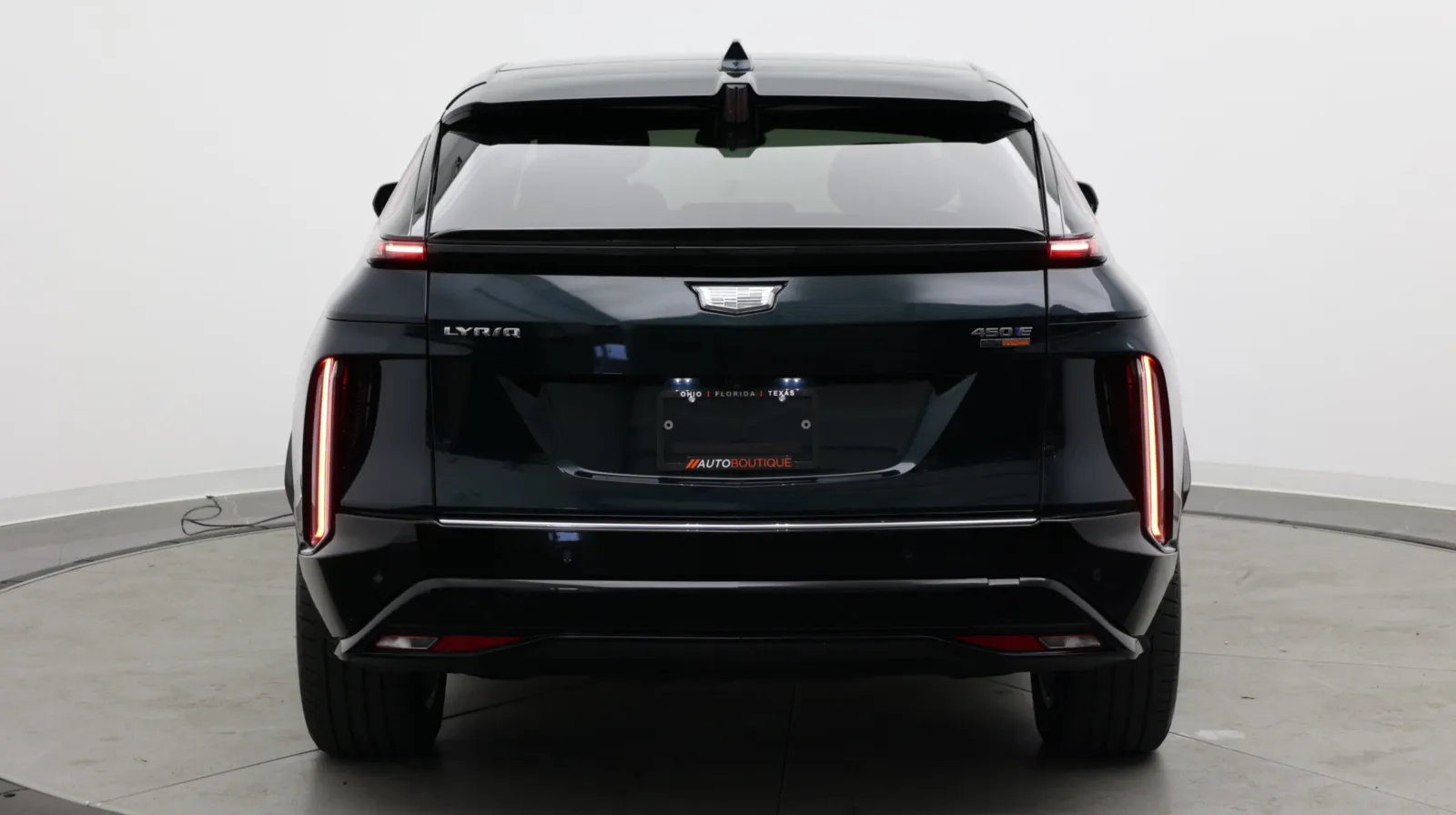 Cadillac Lyriq photo 6