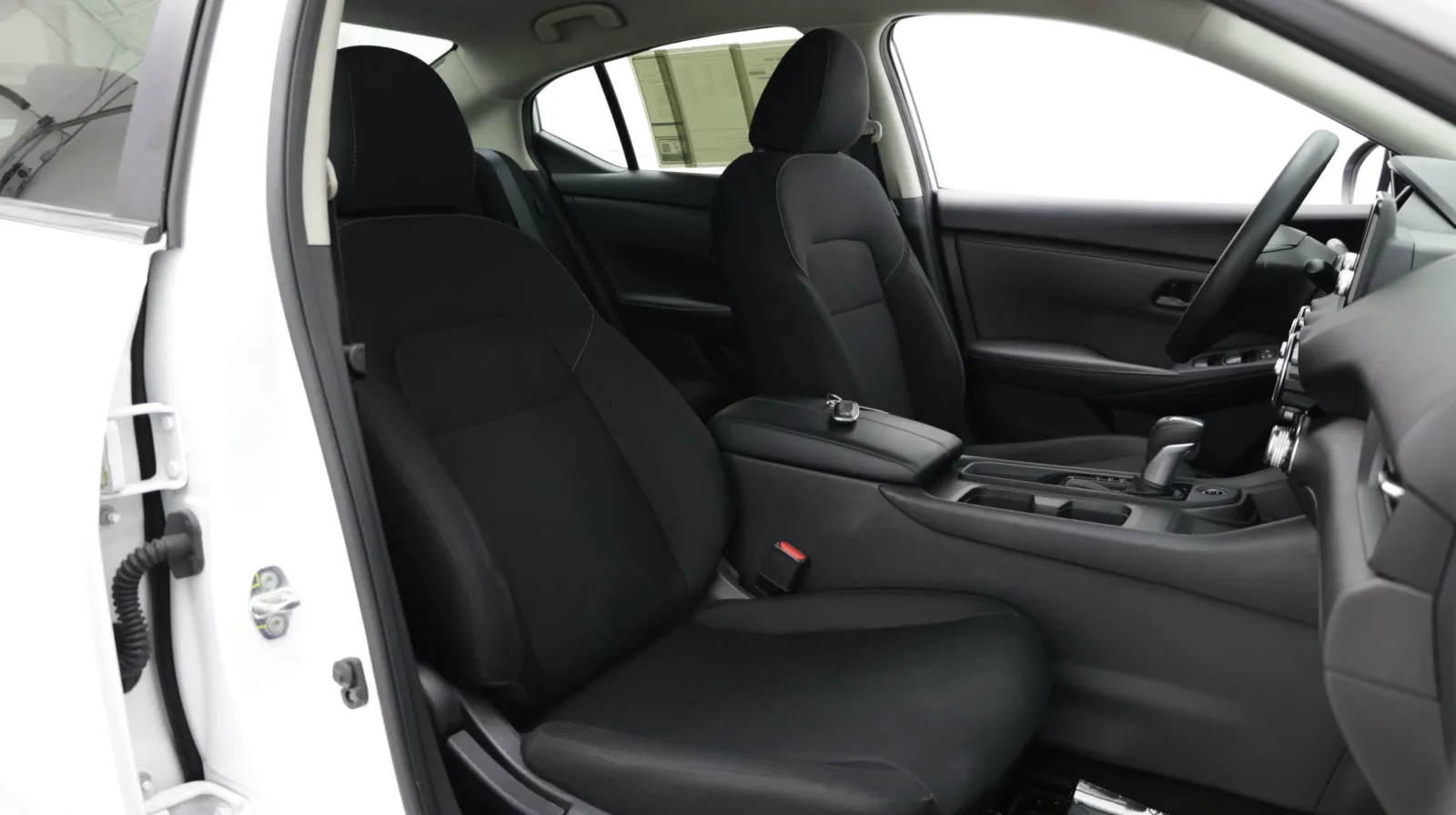 Nissan Sentra photo 36