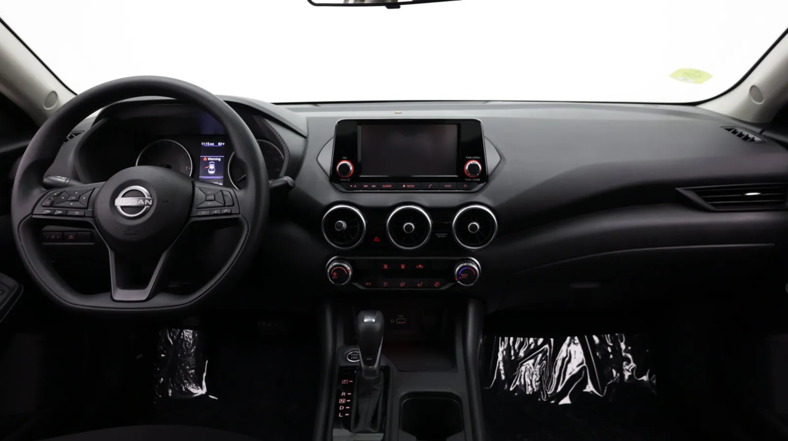 Nissan Sentra photo 29