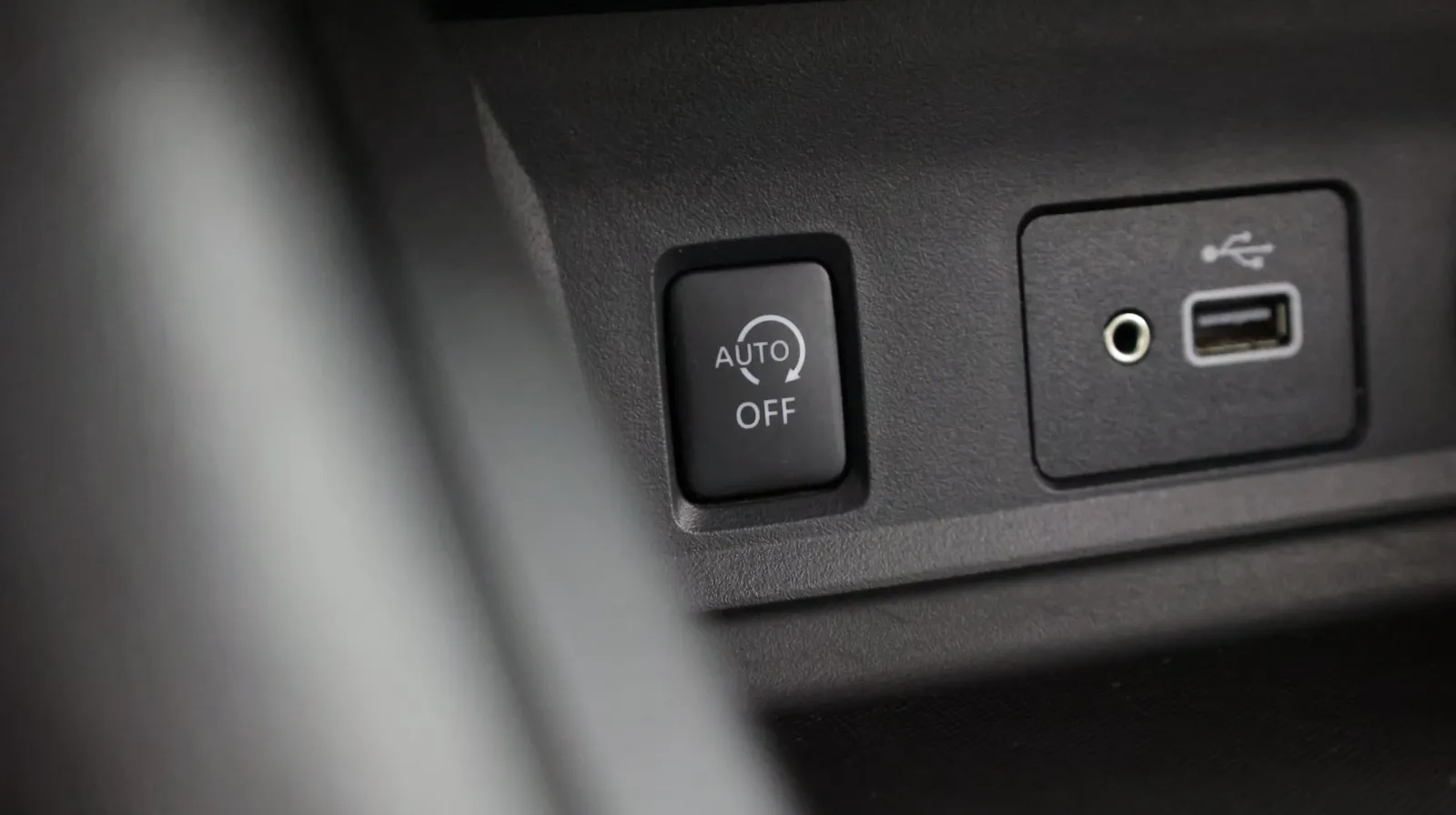 Nissan Sentra photo 18