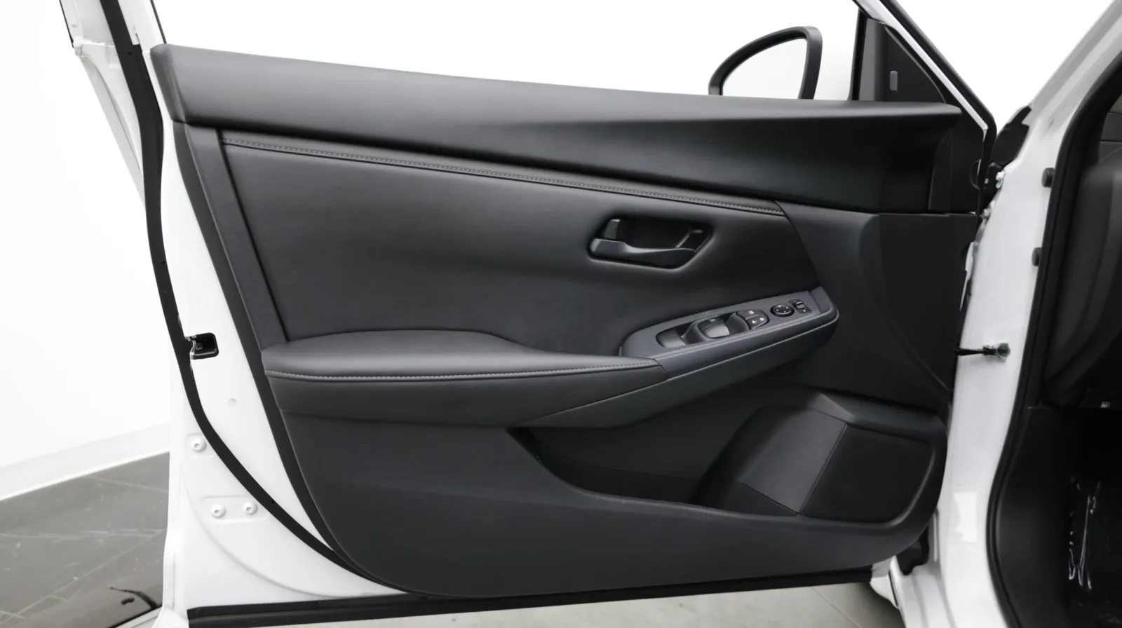 Nissan Sentra photo 10
