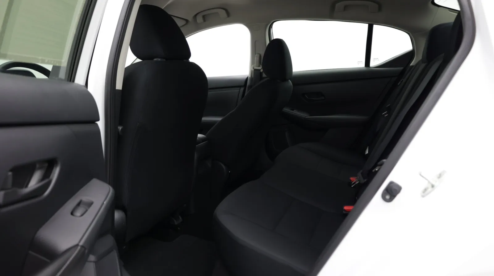 Nissan Sentra photo 25