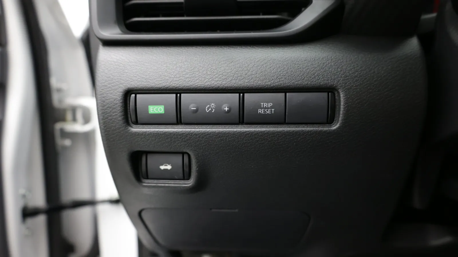 Nissan Sentra photo 15