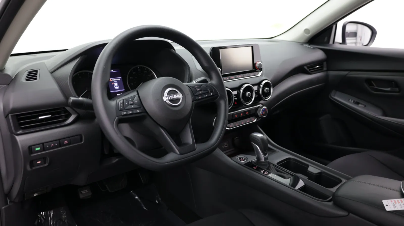 Nissan Sentra photo 11