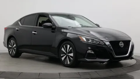 Another view of 2019 Nissan Altima 2.5 SL for sale in Jacksonville, FL at Auto Boutique Florida