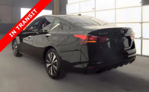 More photos of 2019 Nissan Altima 2.5 SL at Auto Boutique Florida, FL