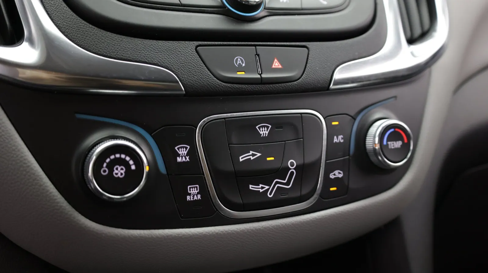 Chevrolet Equinox photo 18