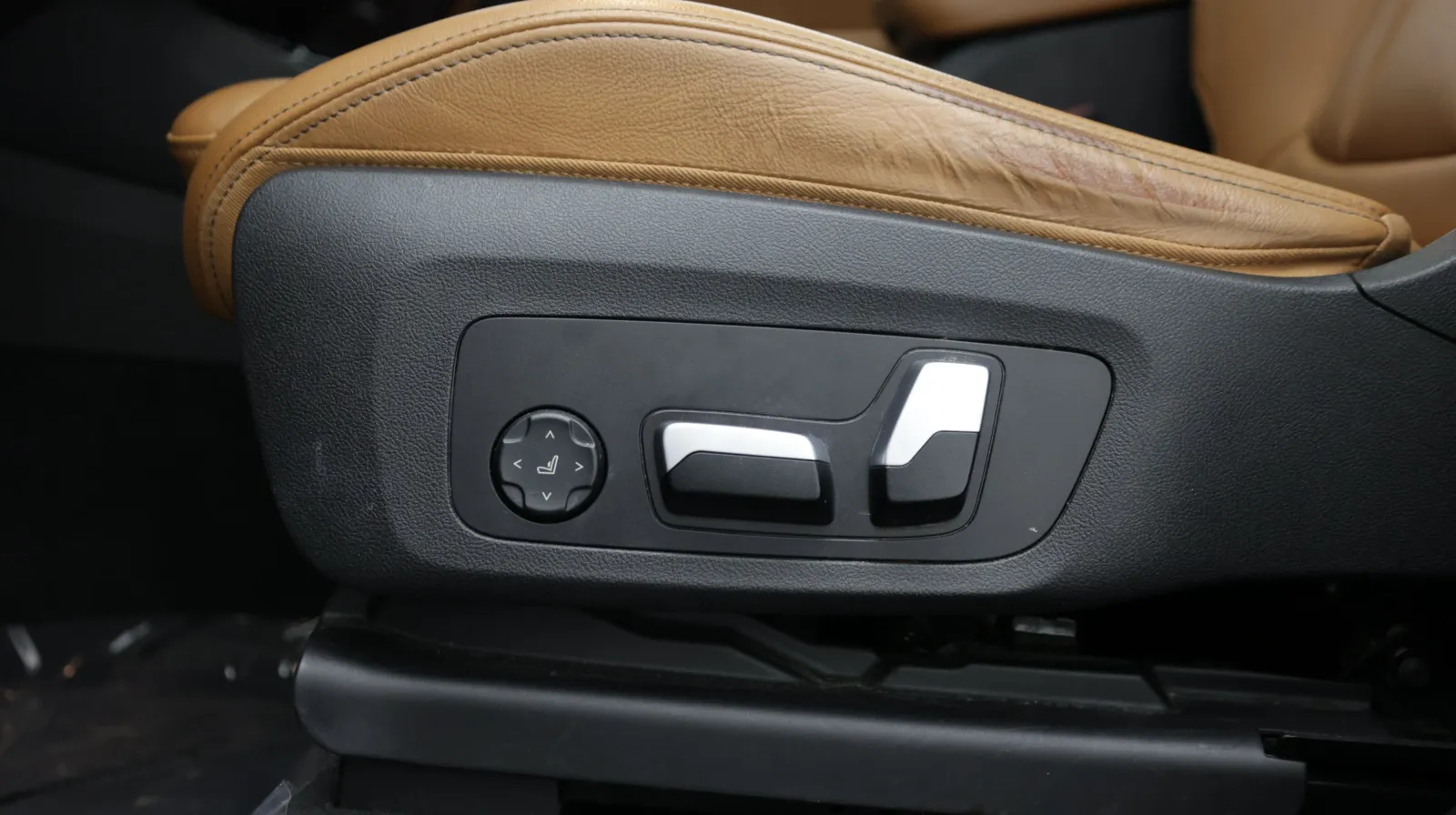 BMW X3 photo 16