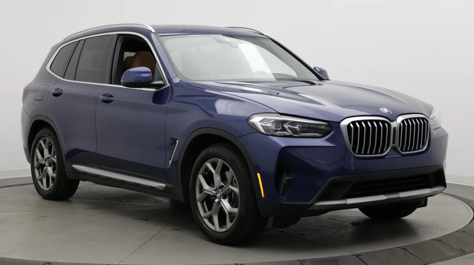 BMW X3 photo 3