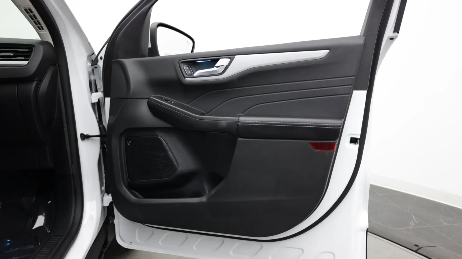 Ford Escape photo 37