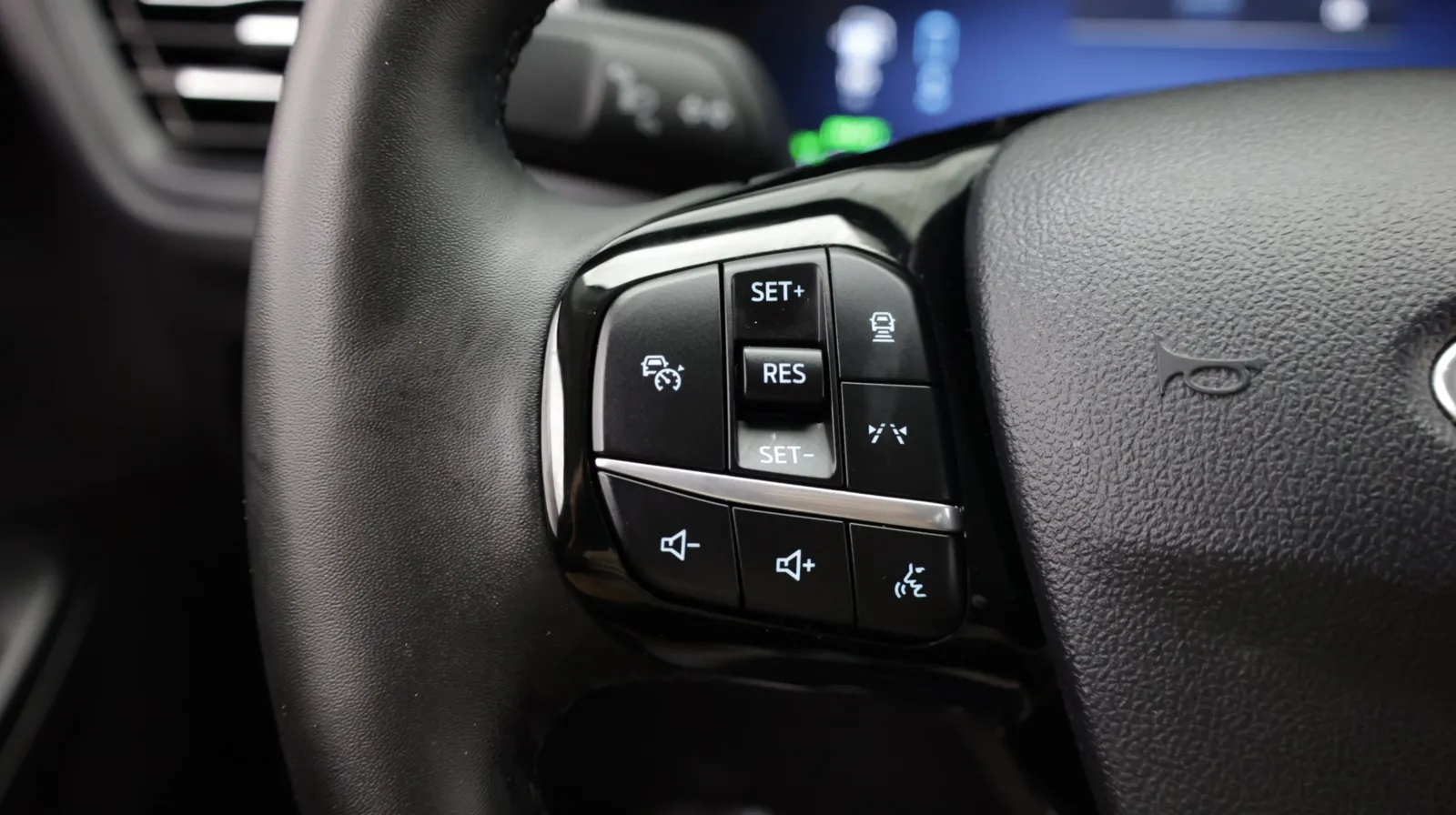 Ford Escape photo 23