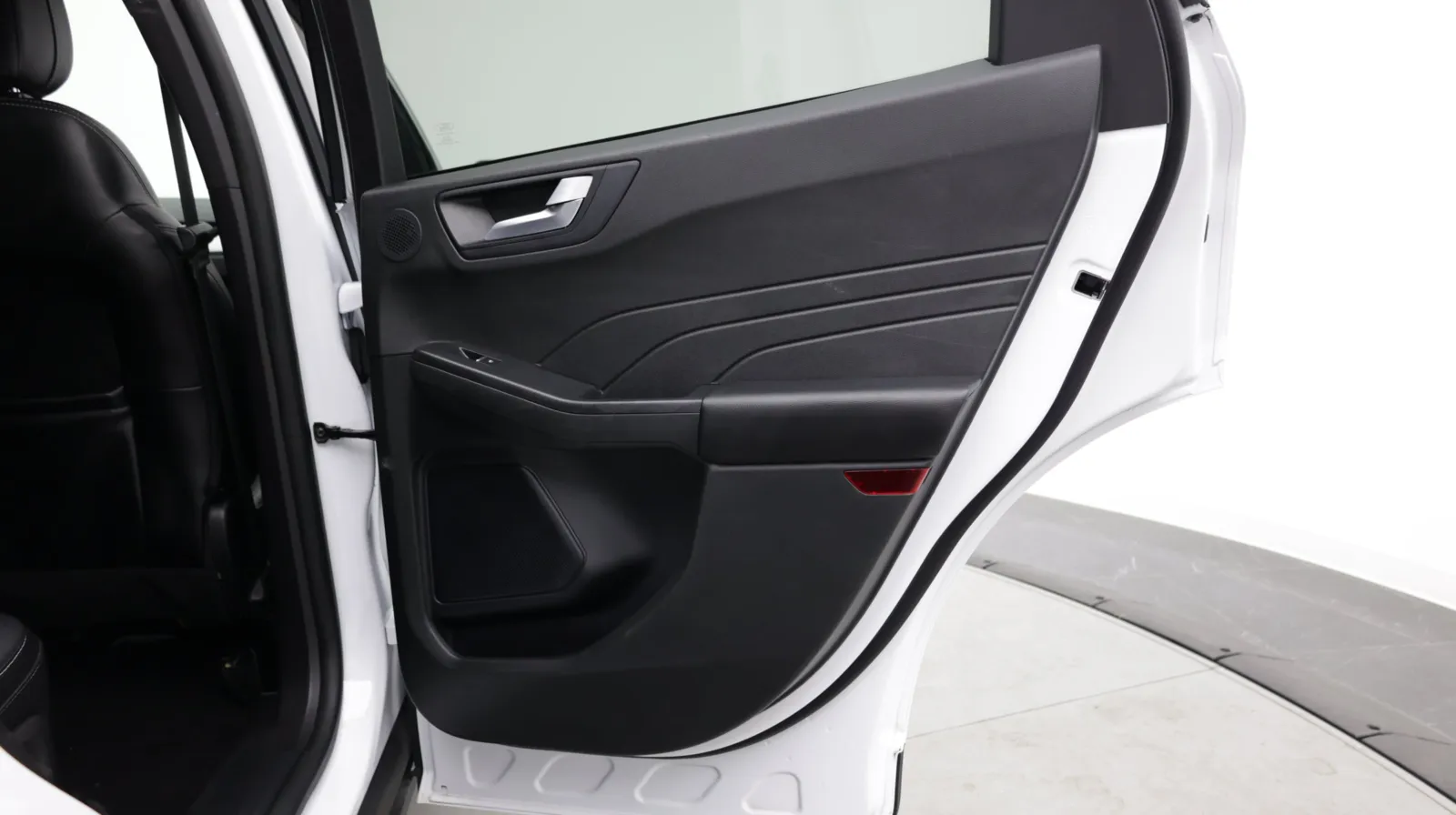 Ford Escape photo 35
